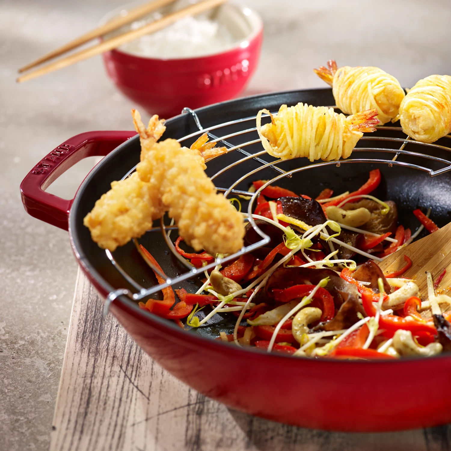 Staub Wok Met Glazen Deksel Ø37 Cm 5,7 L - Afbeelding 2